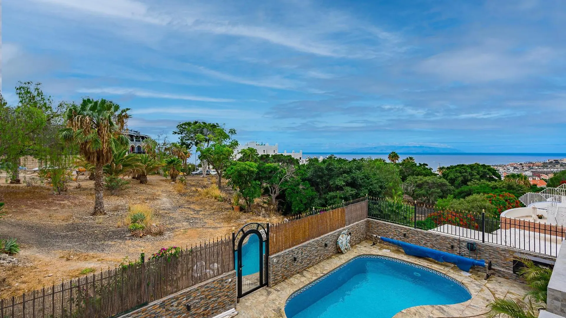 Villa Natali ,Luxury 3-Levels Large Villa On Tenerife, Ocean View, Private Poo L& Barbecue Area Costa Adeje   Costa Adeje (Tenerife)