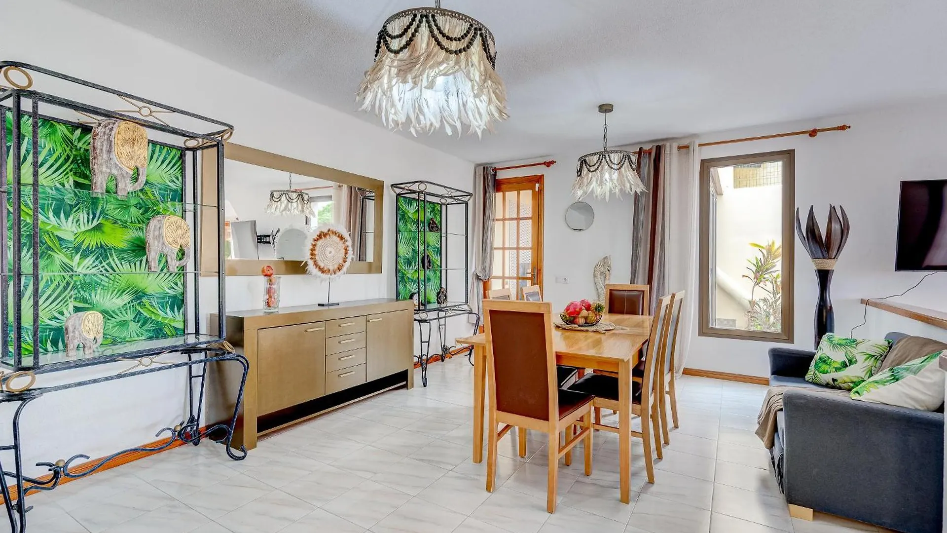 Villa Natali ,Luxury 3-Levels Large Villa On Tenerife, Ocean View, Private Poo L& Barbecue Area Costa Adeje  0*, Costa Adeje (Tenerife)