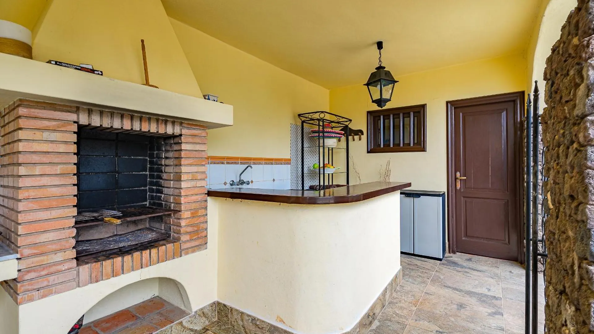 Villa Natali ,Luxury 3-Levels Large Villa On Tenerife, Ocean View, Private Poo L& Barbecue Area Costa Adeje  Costa Adeje (Tenerife)